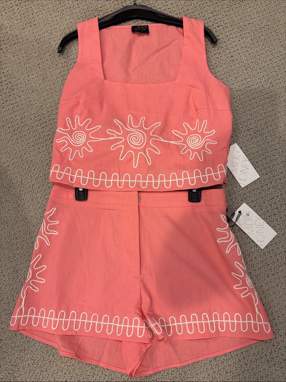 Milk & Honey Women’s Top and Shorts Set Large